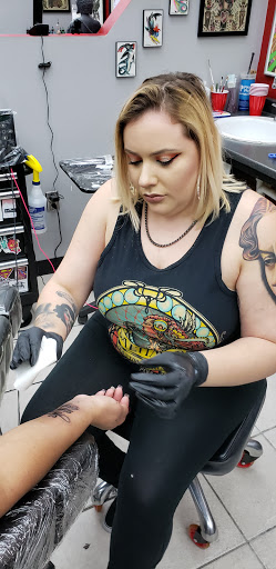 Tattoo Shop «Evolution Tattoo», reviews and photos, 198 Lincoln Hwy #4, Fairless Hills, PA 19030, USA