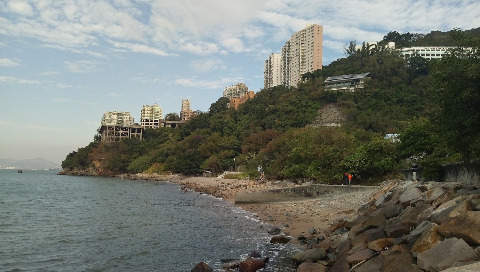 Foto von Sandy Bay Swimming Shed und die siedlung