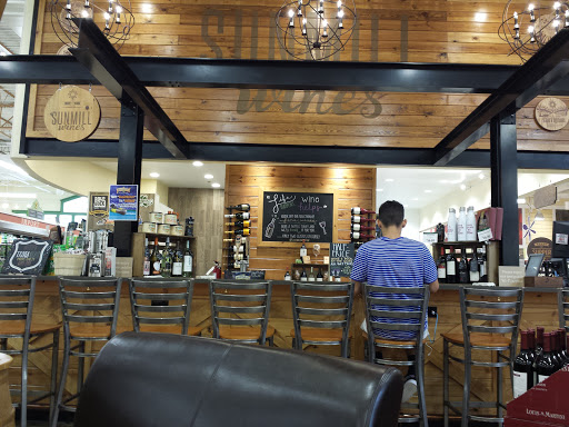 Grocery Store «Lowes Foods», reviews and photos, 1581 New Garden Rd, Greensboro, NC 27410, USA