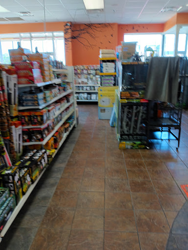 Pet Supply Store «House of Pets Inc», reviews and photos, 29500 Ford Rd, Garden City, MI 48135, USA
