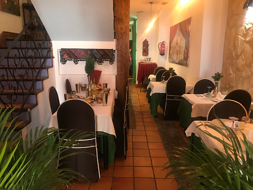 Información y opiniones sobre Tandoori mahal Indian Restaurant Cordoba de Córdoba