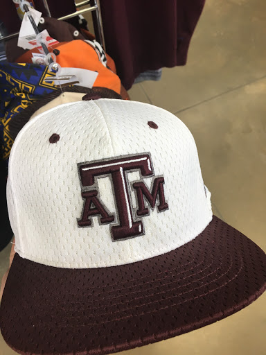 Thrift Store «Goodwill Store», reviews and photos, 1602 W McClain Ave, Scottsburg, IN 47170, USA