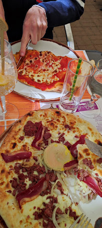 Pizza du Restaurant italien Le Jardin d'Italie à Breuillet - n°7