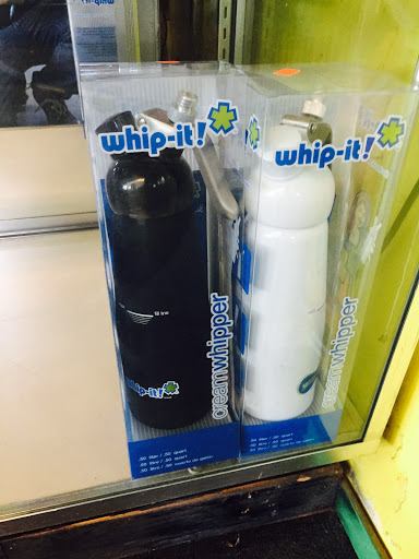 Tobacco Shop «Hot Box Smoke Shop», reviews and photos, 1111 El Camino Real #3, Santa Clara, CA 95050, USA