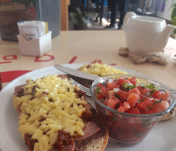 La Divina Cafetería photo