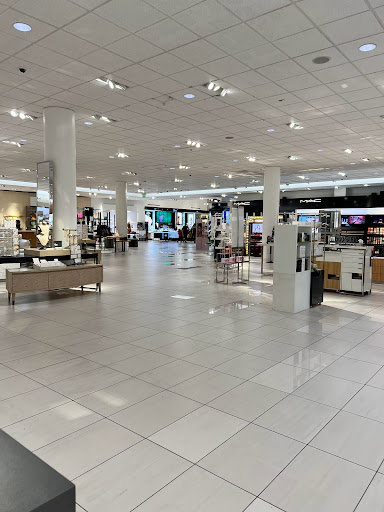 Department Store «Nordstrom at the Americana at Brand», reviews and photos, 102 Caruso Ave, Glendale, CA 91210, USA