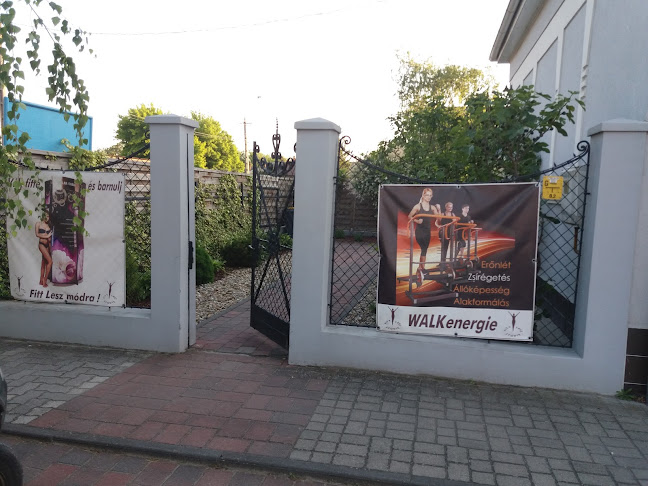 Comentarii opinii despre Fitt Lesz Stúdió