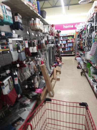 Dollar Store «FAMILY DOLLAR», reviews and photos, 6119 Rawsonville Rd, Belleville, MI 48111, USA