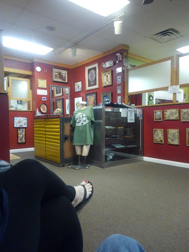 Tattoo Shop «White Lotus Tattoo & Fine Art», reviews and photos, 59 Main St, Toms River, NJ 08753, USA