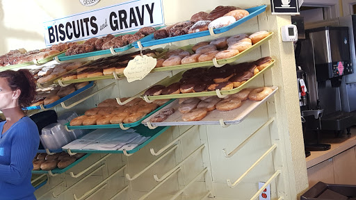 Donut Shop «Donut Mill», reviews and photos, 310 E Midland Ave, Woodland Park, CO 80863, USA