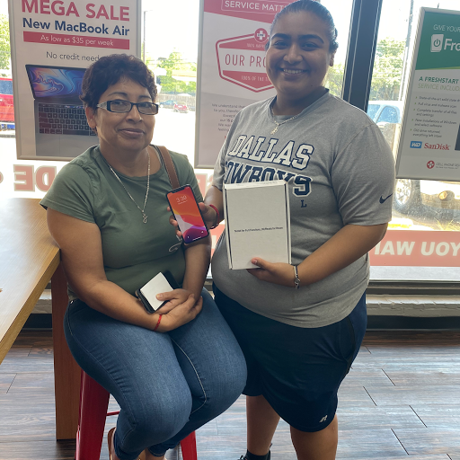 Mobile Phone Repair Shop «CPR Cell Phone Repair Dallas Uptown», reviews and photos, 2806 N Fitzhugh Ave, Dallas, TX 75204, USA