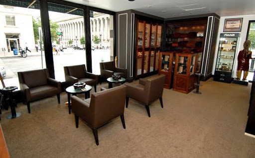 Cigar Shop «W. Curtis Draper Tobacconist», reviews and photos, 699 15th St NW, Washington, DC 20005, USA