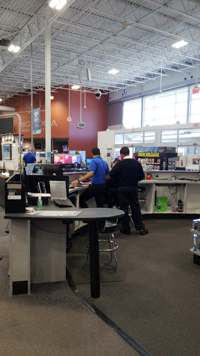 Electronics Store «Best Buy», reviews and photos, 41 Commerce Way, Seekonk, MA 02771, USA