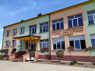 Szkoła podstawowa w Hucisku 36-147 Niwiska, Polska