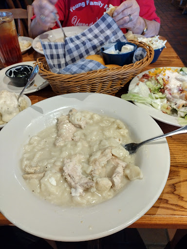 American Restaurant «Cracker Barrel Old Country Store», reviews and photos, 4300 S Bowen Rd, Arlington, TX 76016, USA