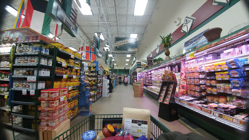Grocery Store «Holiday Market», reviews and photos, 520 S Lilley Rd, Canton, MI 48188, USA