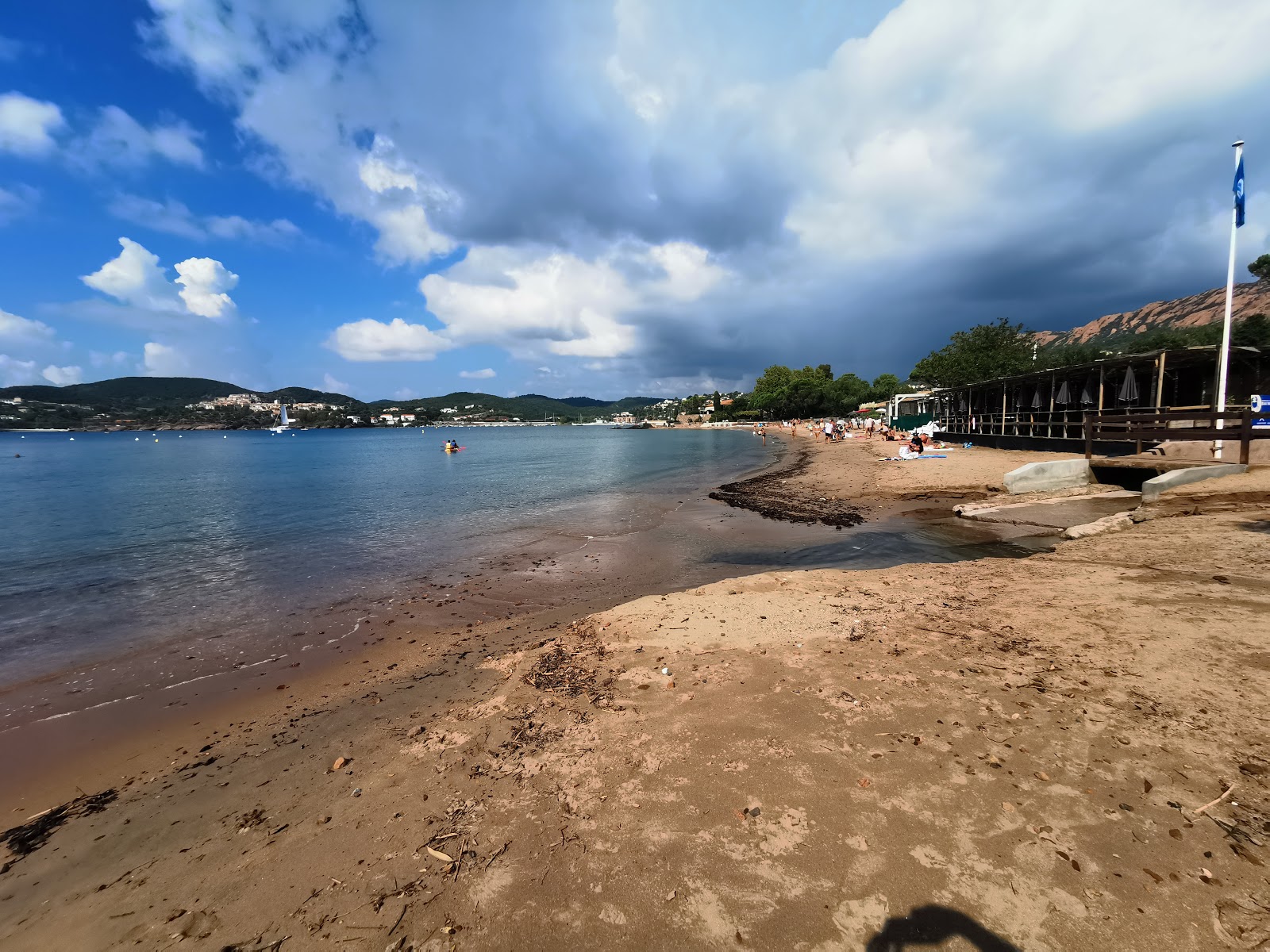 Plage de La Baumette'in fotoğrafı - Çocuklu aile gezginleri için önerilir