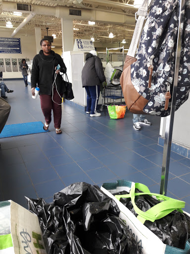 Laundromat «Sudsville 24 hour coin laundry», reviews and photos, 6811 Loch Raven Blvd, Baltimore, MD 21286, USA