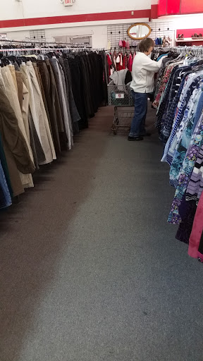 Thrift Store «The Salvation Army Family Store & Donation Center», reviews and photos, 823 E Auburn Rd, Rochester Hills, MI 48307, USA