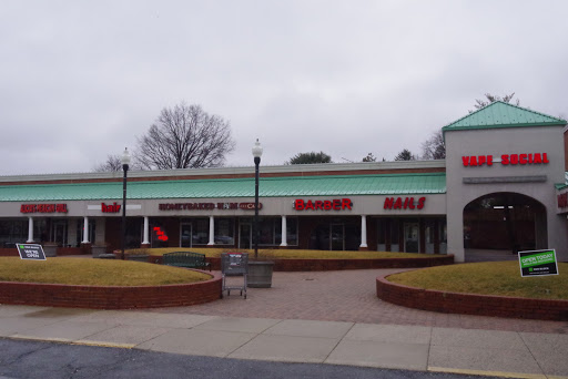 Shopping Mall «Walnut Hill Shopping Center», reviews and photos, 16529 S Frederick Ave, Gaithersburg, MD 20877, USA