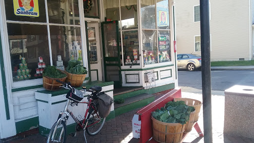 Grocery Store «E G Webster & Son», reviews and photos, 810 Race St, Cambridge, MD 21613, USA