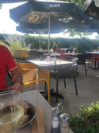 Atmosphère du Restaurant français La Taverne - Table de caractère - Chasseneuil-du-Poitou - n°3