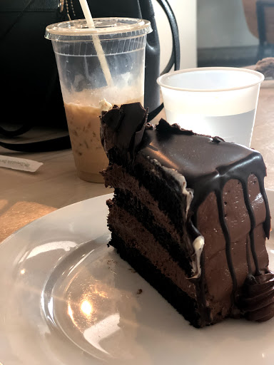 Cafe «Mad Hatter Cafe + Bakeshop», reviews and photos, 1802 W Main St, Durham, NC 27705, USA