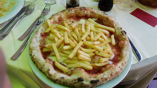 Papè Satan Ristorante Pizzeria Verace Napoletana in Santa Teresa Gallura, Provincia di Sassari