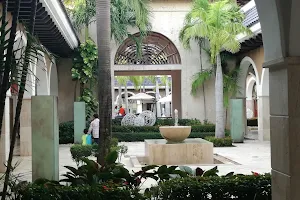 Palma Real Shopping Village image