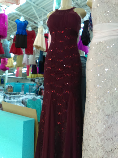 Shopping Mall «Federal Mexicana Mall», reviews and photos, 2970 W Barberry Pl, Denver, CO 80204, USA