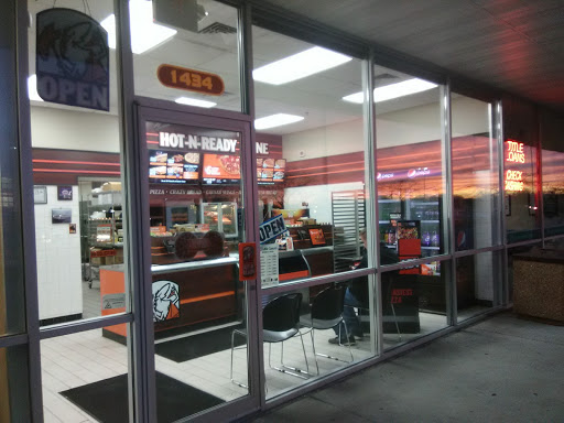 Supermarket «Piggly Wiggly», reviews and photos, 1414 E Geneva St, Delavan, WI 53115, USA