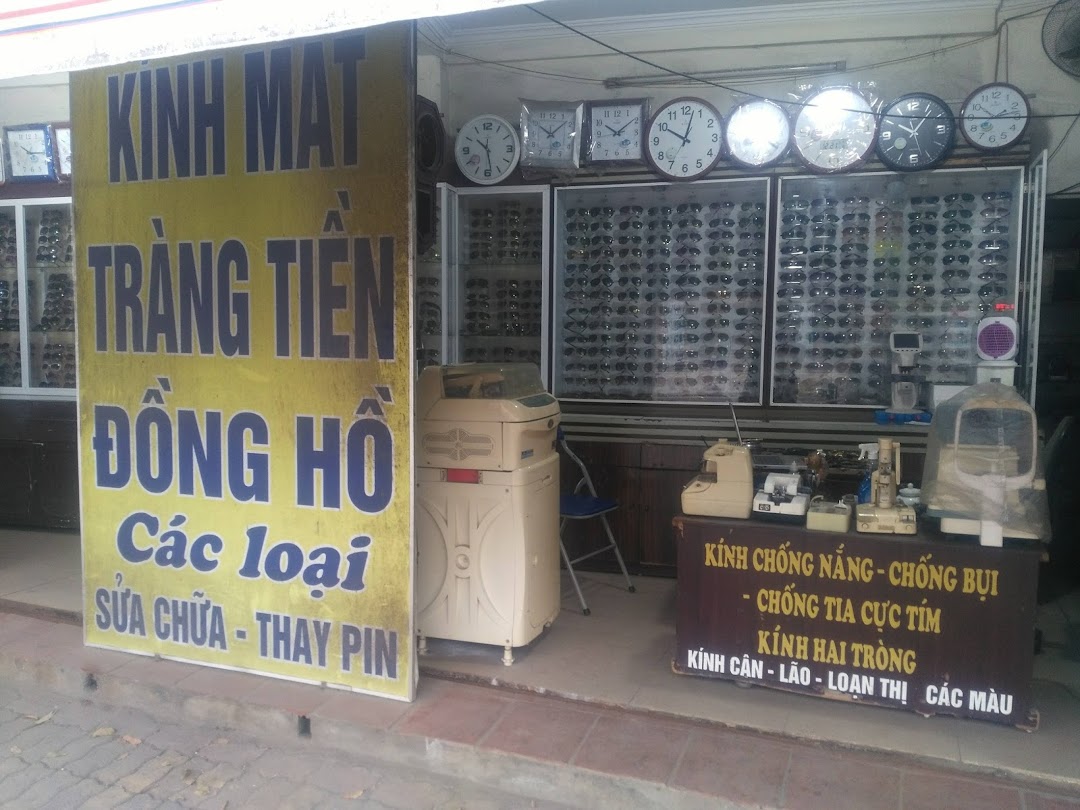 Cửa Hàng Kính Thuốc Quang Minh