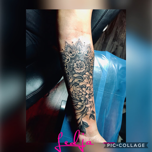 Explore lips tattoo ideas, creative tattoo ideas in New York, available at Redink Tattoo Studio