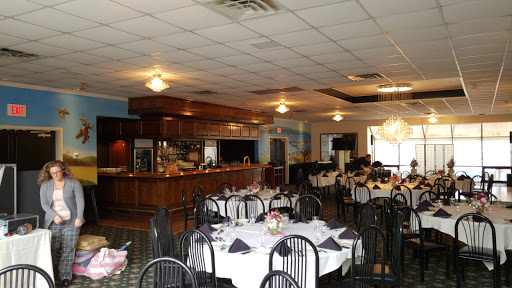 Pats Italian Restaurant - 1200 Hartford Ave #109, Johnston, RI 02919, Estados Unidos