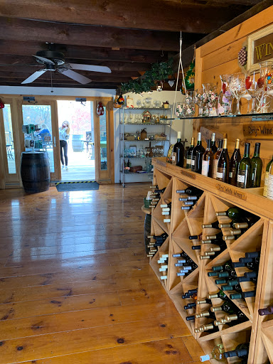 Winery «El Paso Winery Inc», reviews and photos, 742 Broadway, Ulster Park, NY 12487, USA