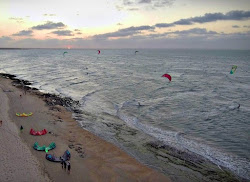 Foto von Strand Baixa Grande und die siedlung