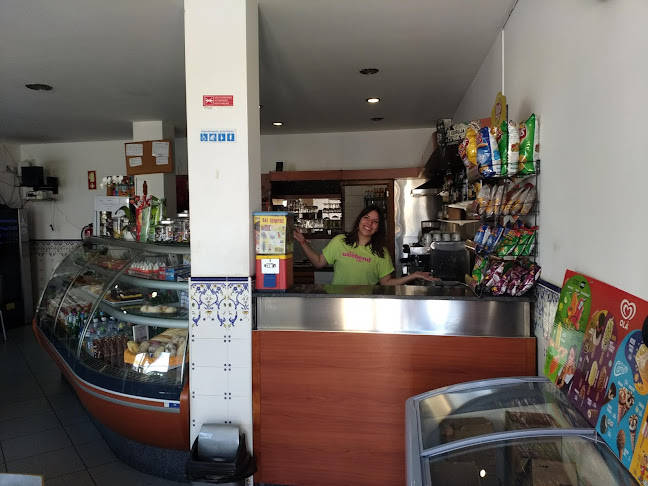 Pão Quente de Castelões - Padaria