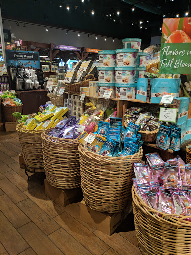 Grocery Store «The Fresh Market», reviews and photos, 3712 Lawndale Dr, Greensboro, NC 27455, USA