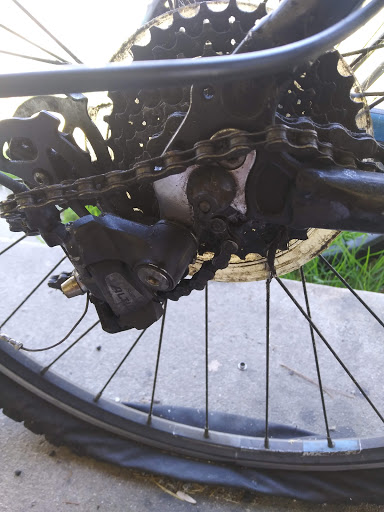 Bicycle Store «Atomic Cycles», reviews and photos, 17322 Saticoy St, Van Nuys, CA 91406, USA