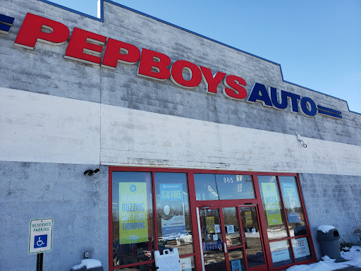 Auto Parts Store «Pep Boys Auto Parts & Service», reviews and photos, 851 E Roosevelt Rd, Lombard, IL 60148, USA