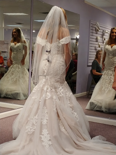 Bridal Shop «Lavender Bridal Salon», reviews and photos, 218 W 3rd St, Dover, OH 44622, USA