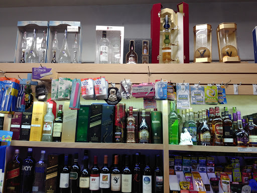 Liquor Store «Commerce Liquor», reviews and photos, 9936 Commerce Ave, Tujunga, CA 91042, USA