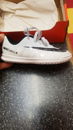 Shoe Store «WSS», reviews and photos, 1200 W Beverly Blvd, Montebello, CA 90640, USA