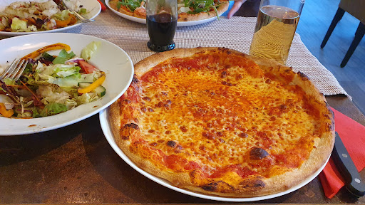 Mamma Mia Pizzeria en Kössen