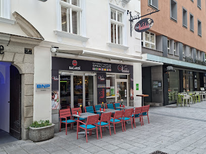 Cafe Valdes - Herrenstraße 7, 4020 Linz, Austria