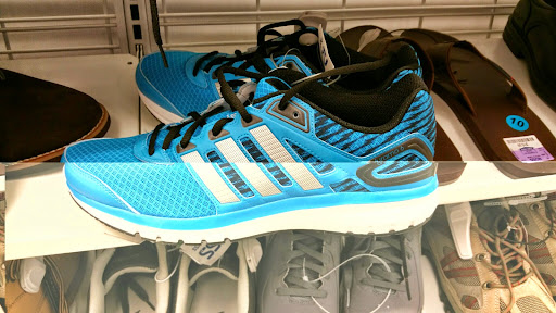 Clothing Store «Ross Dress for Less», reviews and photos, 8800 N Tarrant Pkwy, North Richland Hills, TX 76182, USA