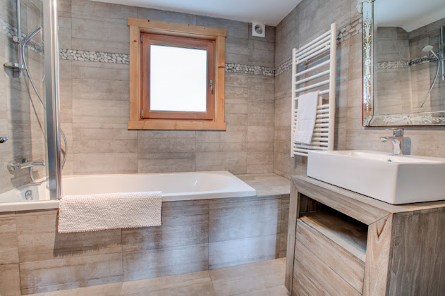 Photos du propriétaire hôtels Chalet Fram RushAdventures 74260 Les Gets