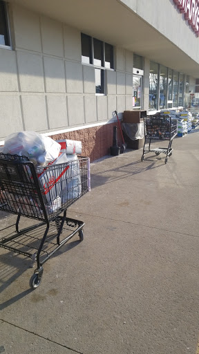 Grocery Store «Family Fare Supermarket», reviews and photos, 56151 M 51 S, Dowagiac, MI 49047, USA