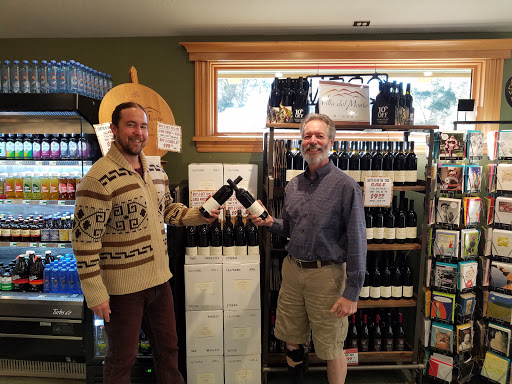 Grocery Store «Summit Store Inc.», reviews and photos, 24197 N Summit Rd, Los Gatos, CA 95033, USA