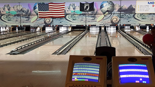 Bowling Alley «Striking Lanes Bowling», reviews and photos, 1535 Old Us 23, Hartland, MI 48353, USA